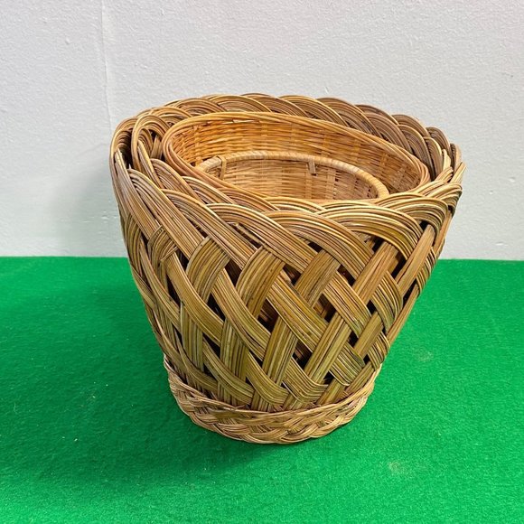 Woven Wicker Planter Basket set of 4, Vintage Bamboo Baskets, Vintage Wicker Bas - Picture 1 of 9